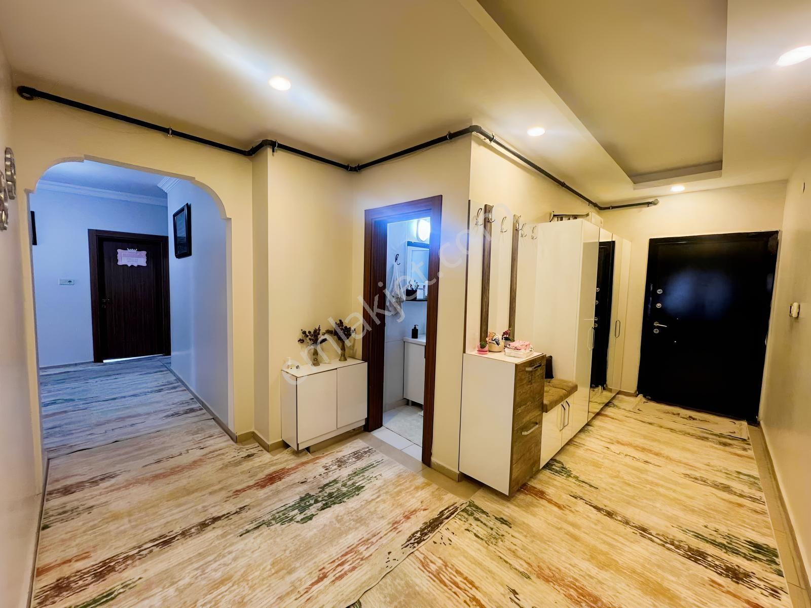 Gül Emlak'tan Site De Satılık 4+1&kilerli Daire — fotoğraf 6