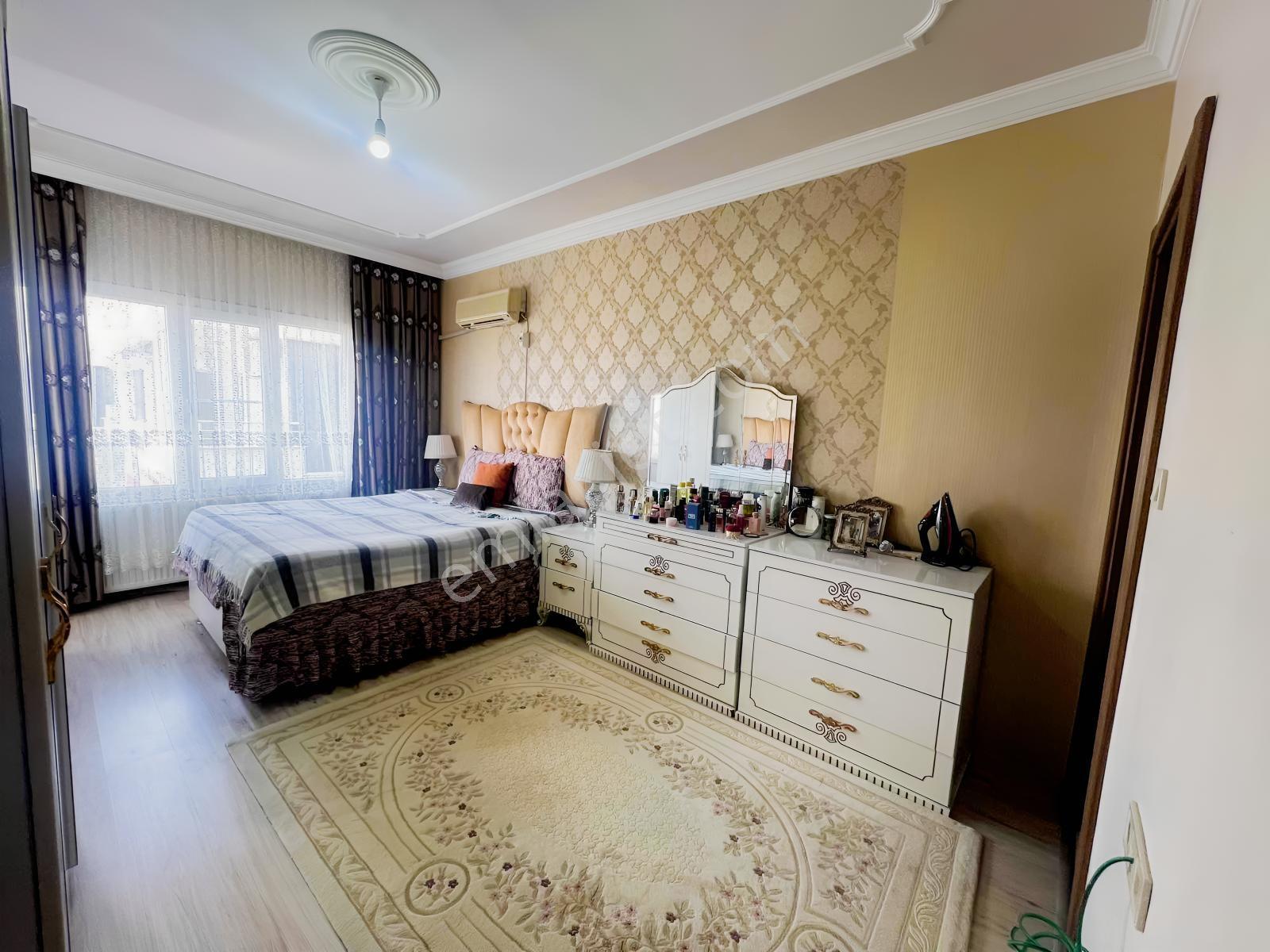 Gül Emlak'tan Site De Satılık 4+1&kilerli Daire — fotoğraf 9