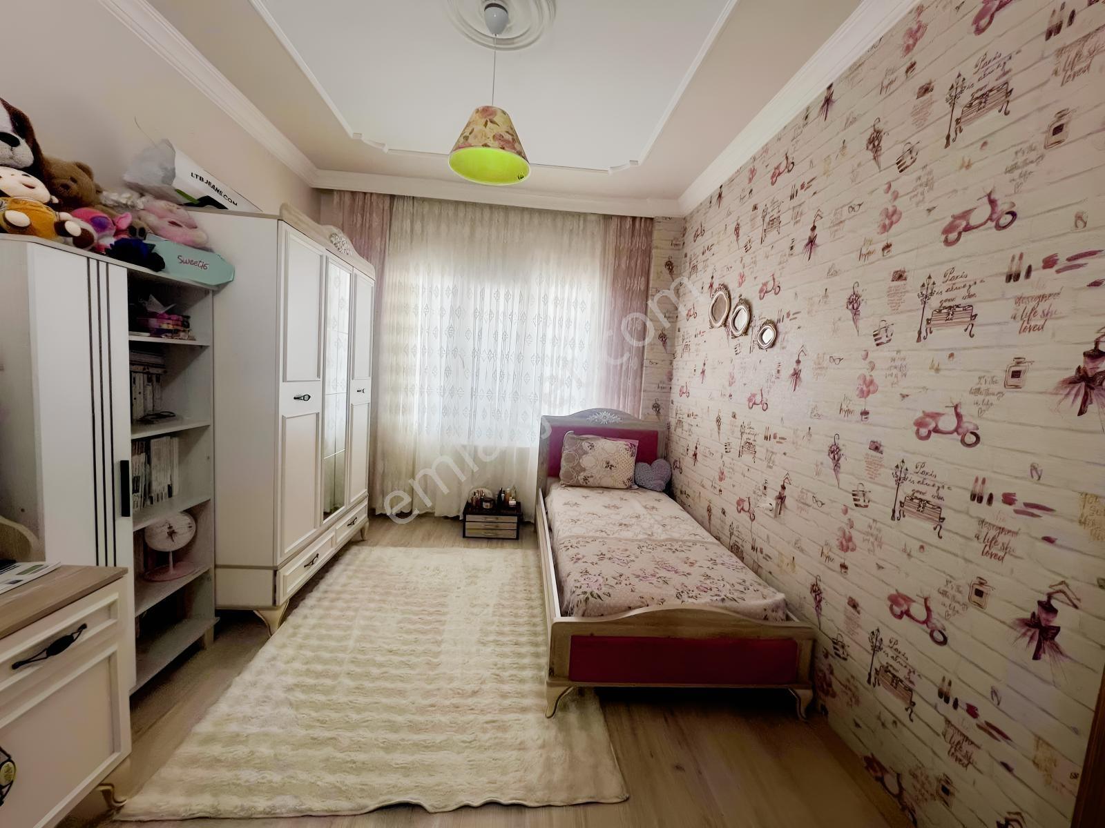 Gül Emlak'tan Site De Satılık 4+1&kilerli Daire — fotoğraf 14