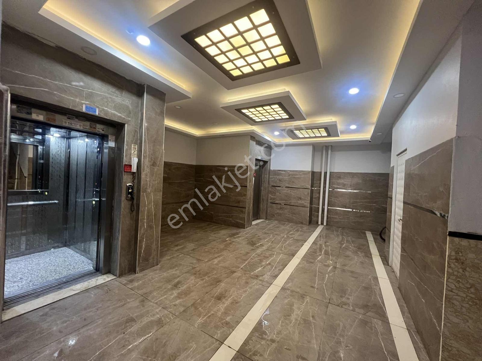 Gül Emlak'tan Site De Satılık 4+1&kilerli Daire — fotoğraf 34