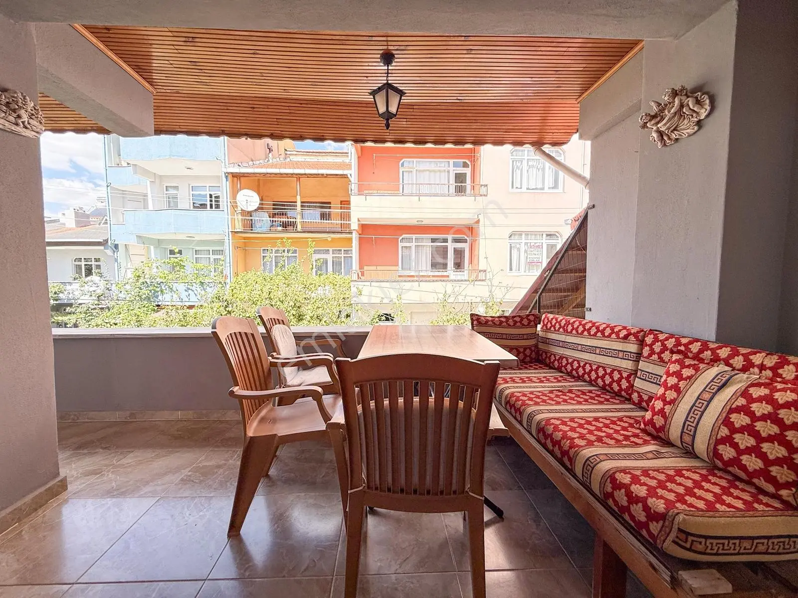 Kumbağ Pazar Sokağında Çok Geniş Full Eşyalı 2+1 Satılık Daire — fotoğraf 20