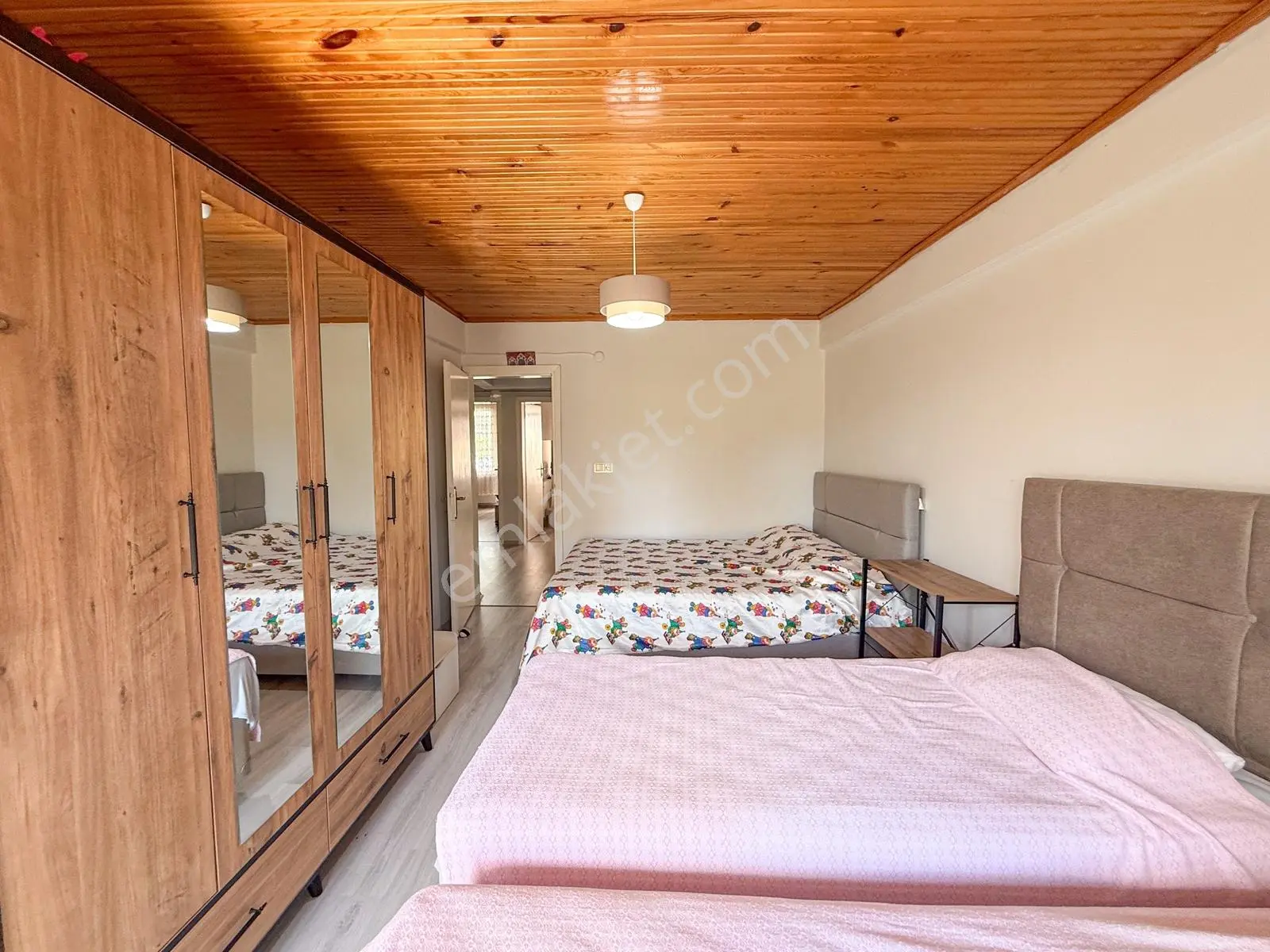 Kumbağ Pazar Sokağında Çok Geniş Full Eşyalı 2+1 Satılık Daire — fotoğraf 30