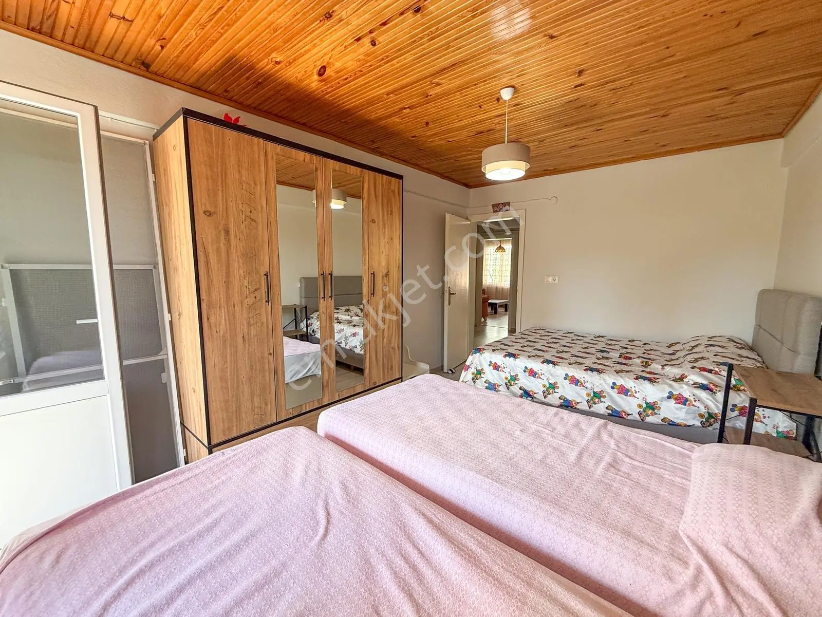 Kumbağ Pazar Sokağında Çok Geniş Full Eşyalı 2+1 Satılık Daire — fotoğraf 31
