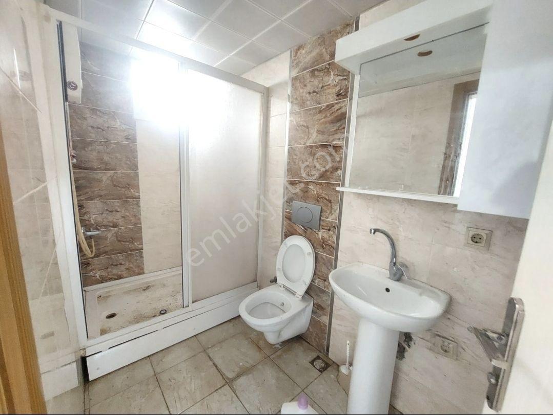 Orta Mahallede Satılık Kiracılı 2+0 Daire — fotoğraf 2