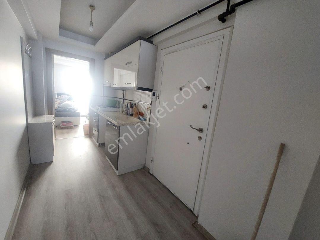 Orta Mahallede Satılık Kiracılı 2+0 Daire — fotoğraf 3