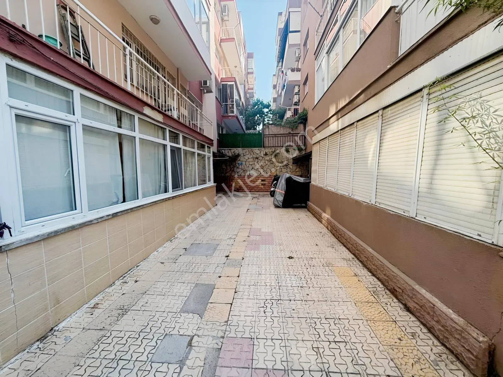 47 Buca Atatürk Mahallesi Hasanağa Park Yakını Satılık 3+1 Daire — fotoğraf 2