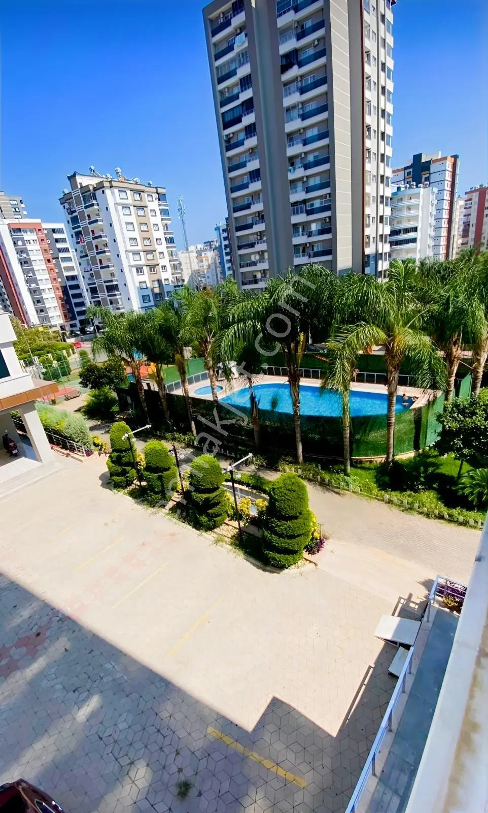 Mezitli Kaymakamlık Cvr Havuz Sosyal Alanlı Lüx Geniş 4+1
