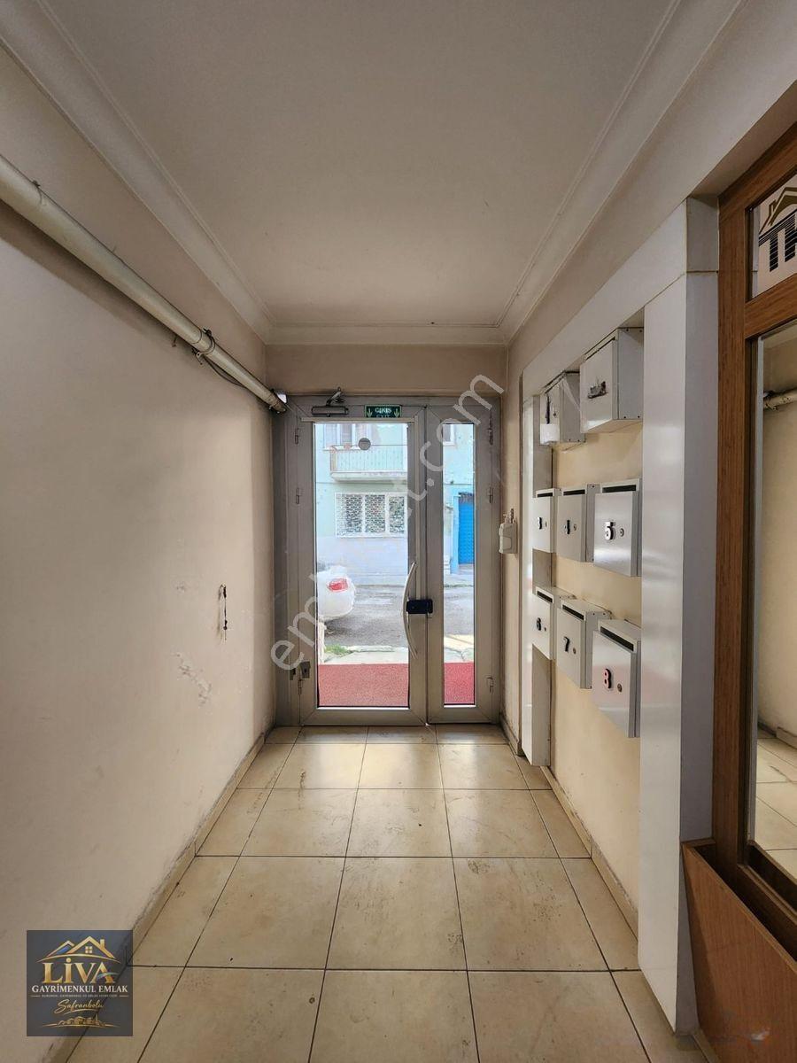 Karabük Yeşil Mahallede Eşyalı Satılık 1+1 Daire — fotoğraf 6