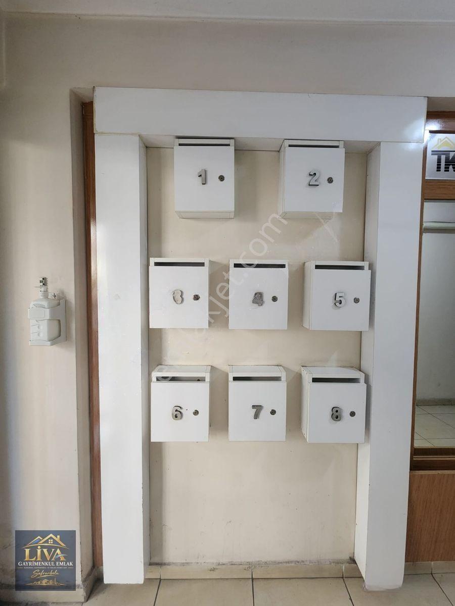 Karabük Yeşil Mahallede Eşyalı Satılık 1+1 Daire — fotoğraf 7
