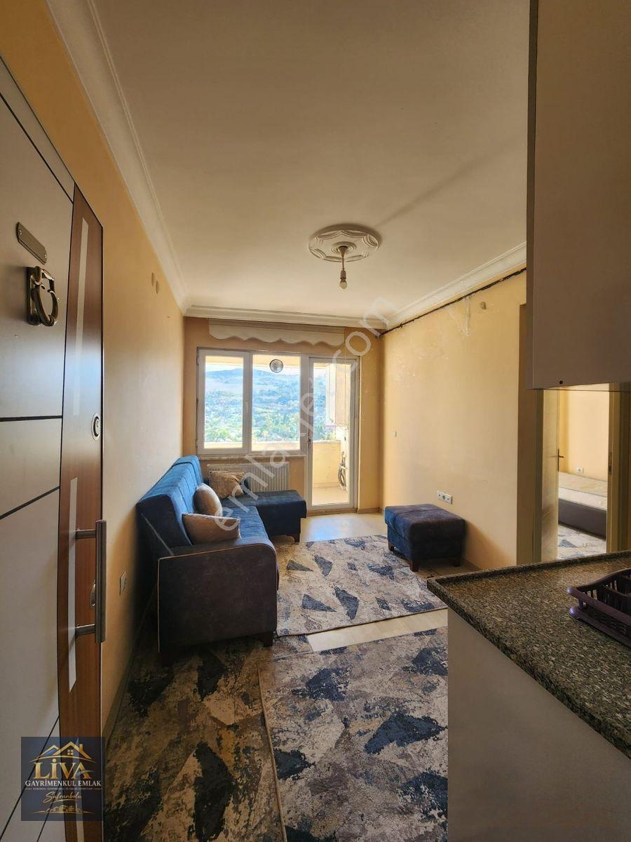 Karabük Yeşil Mahallede Eşyalı Satılık 1+1 Daire — fotoğraf 13