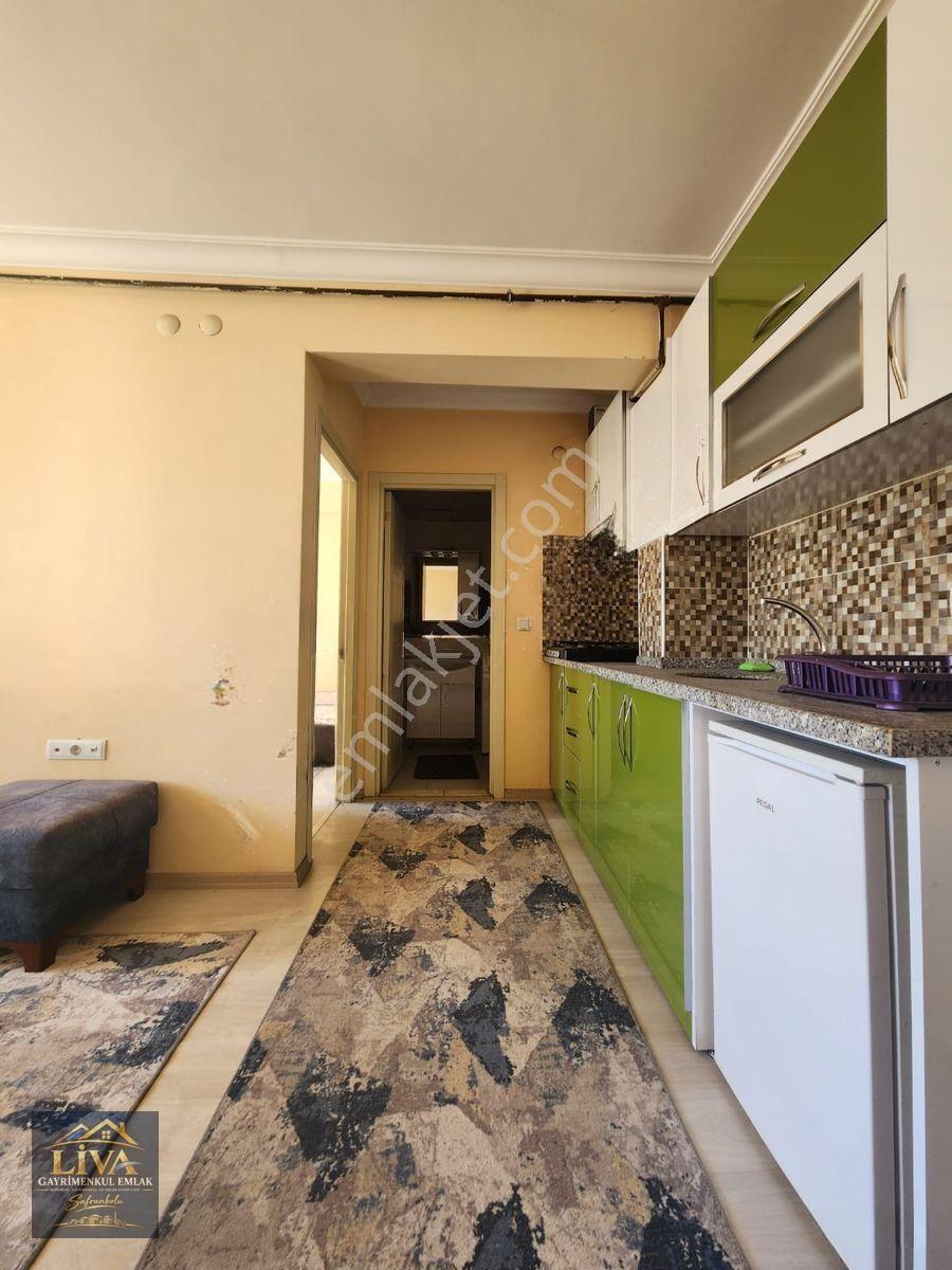 Karabük Yeşil Mahallede Eşyalı Satılık 1+1 Daire — fotoğraf 14