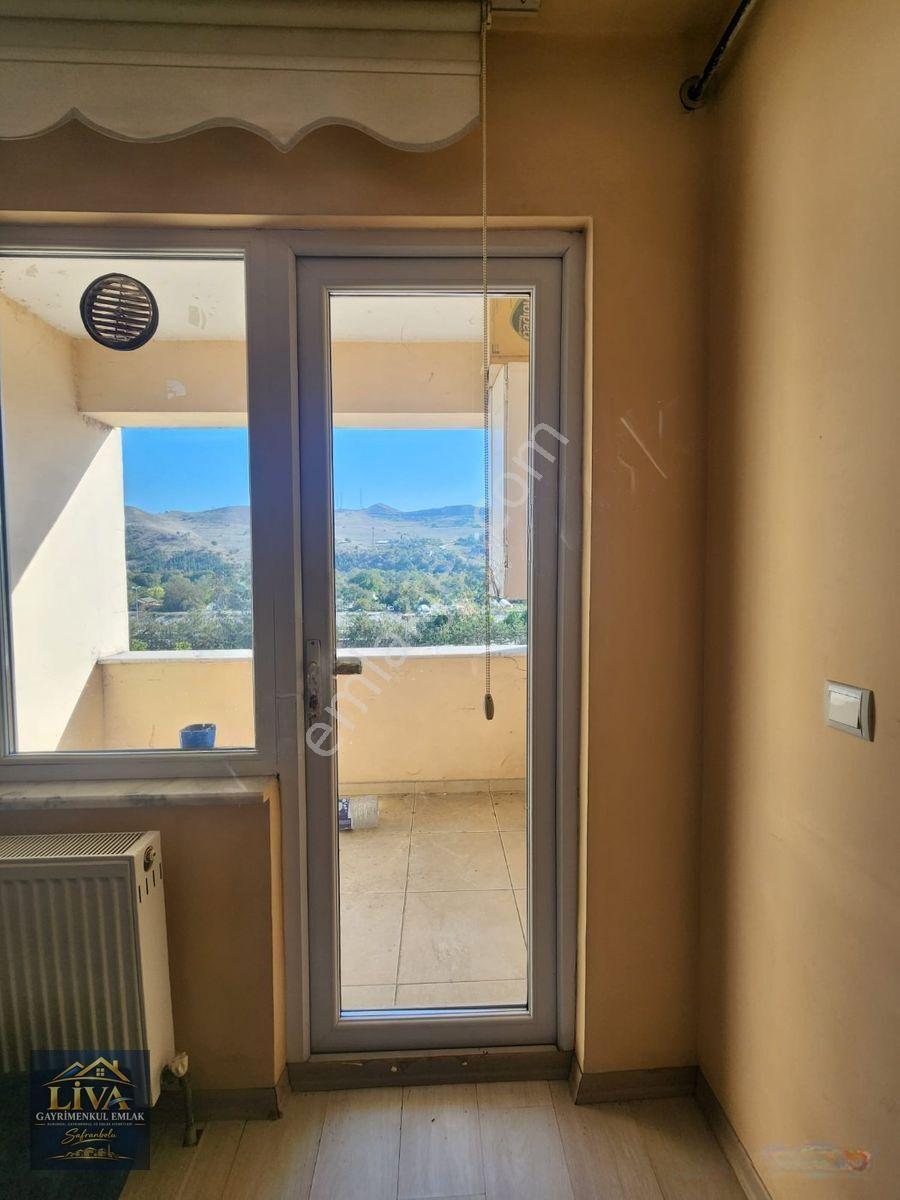 Karabük Yeşil Mahallede Eşyalı Satılık 1+1 Daire — fotoğraf 17