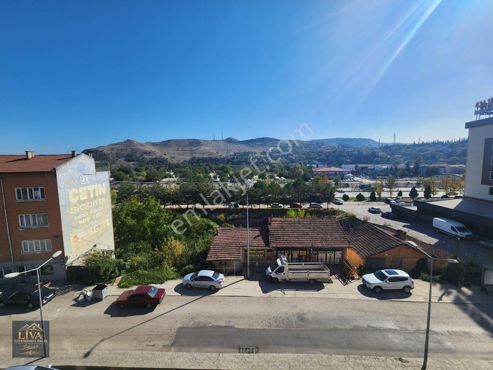 Karabük Yeşil Mahallede Eşyalı Satılık 1+1 Daire — fotoğraf 21
