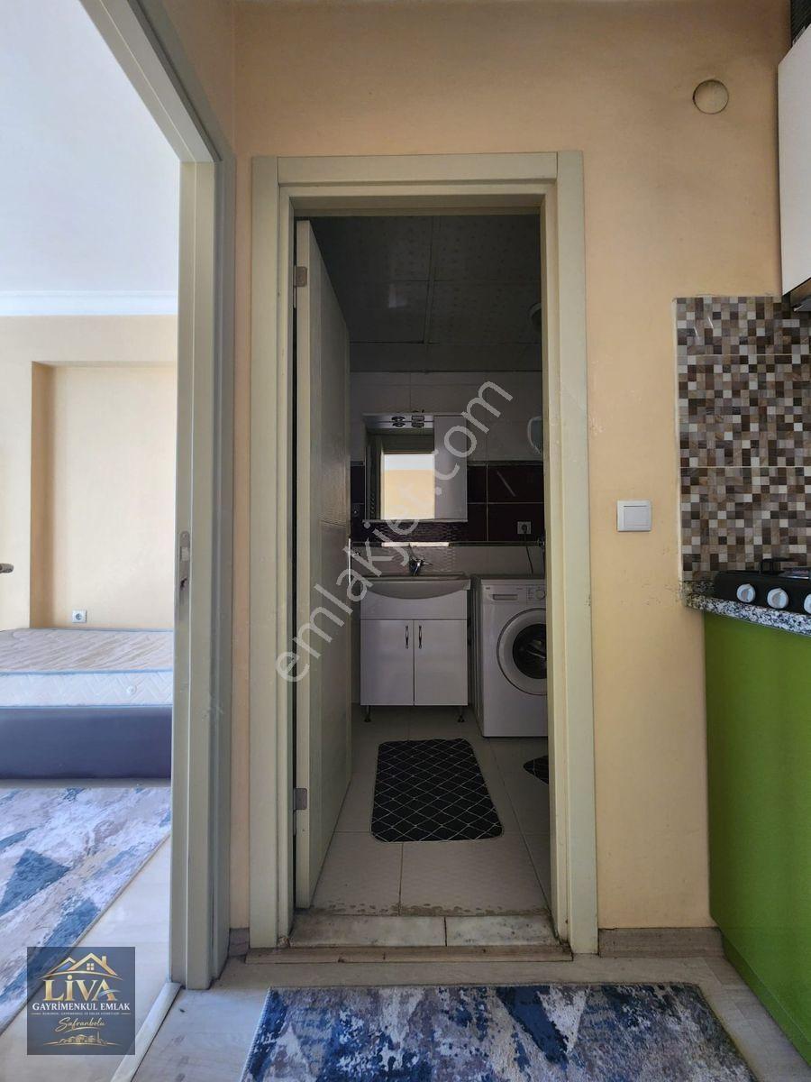 Karabük Yeşil Mahallede Eşyalı Satılık 1+1 Daire — fotoğraf 31