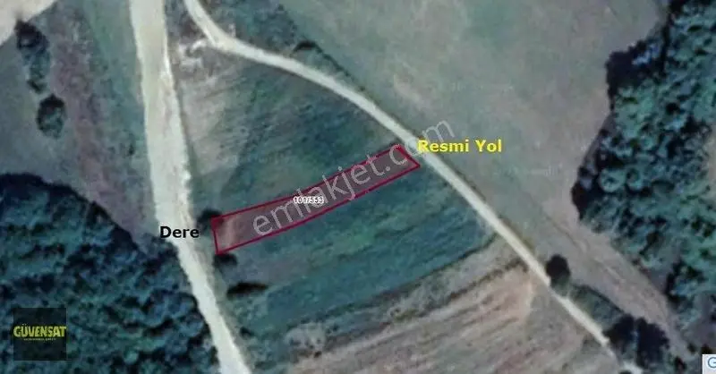 Resmi Yola Cephe Tabak Gibi Düz Arazi — fotoğraf 7