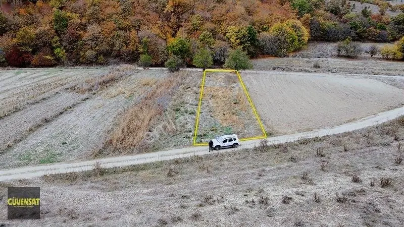 Resmi Yola Cephe Tabak Gibi Düz Arazi — fotoğraf 11