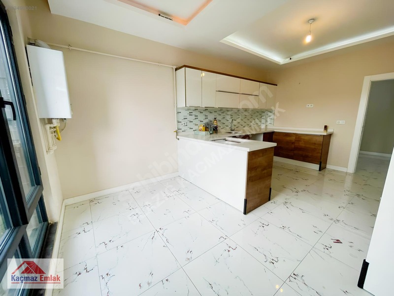 Kaçmaz Emlak'tan Üniversite Mah. 4+1 Kiralık Daire — fotoğraf 17