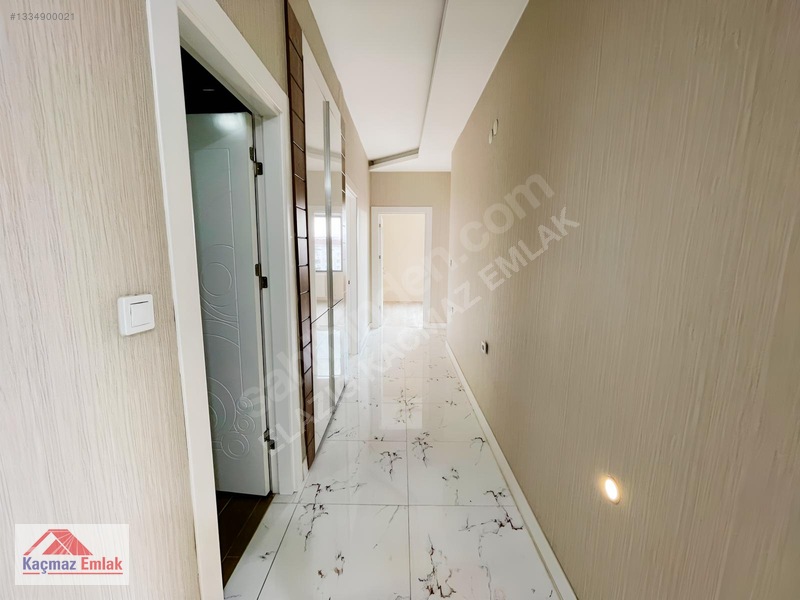 Kaçmaz Emlak'tan Üniversite Mah. 4+1 Kiralık Daire — fotoğraf 29