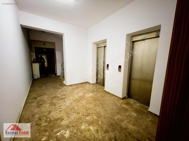 Kaçmaz Emlak'tan Üniversite Mah. 4+1 Kiralık Daire — fotoğraf 33