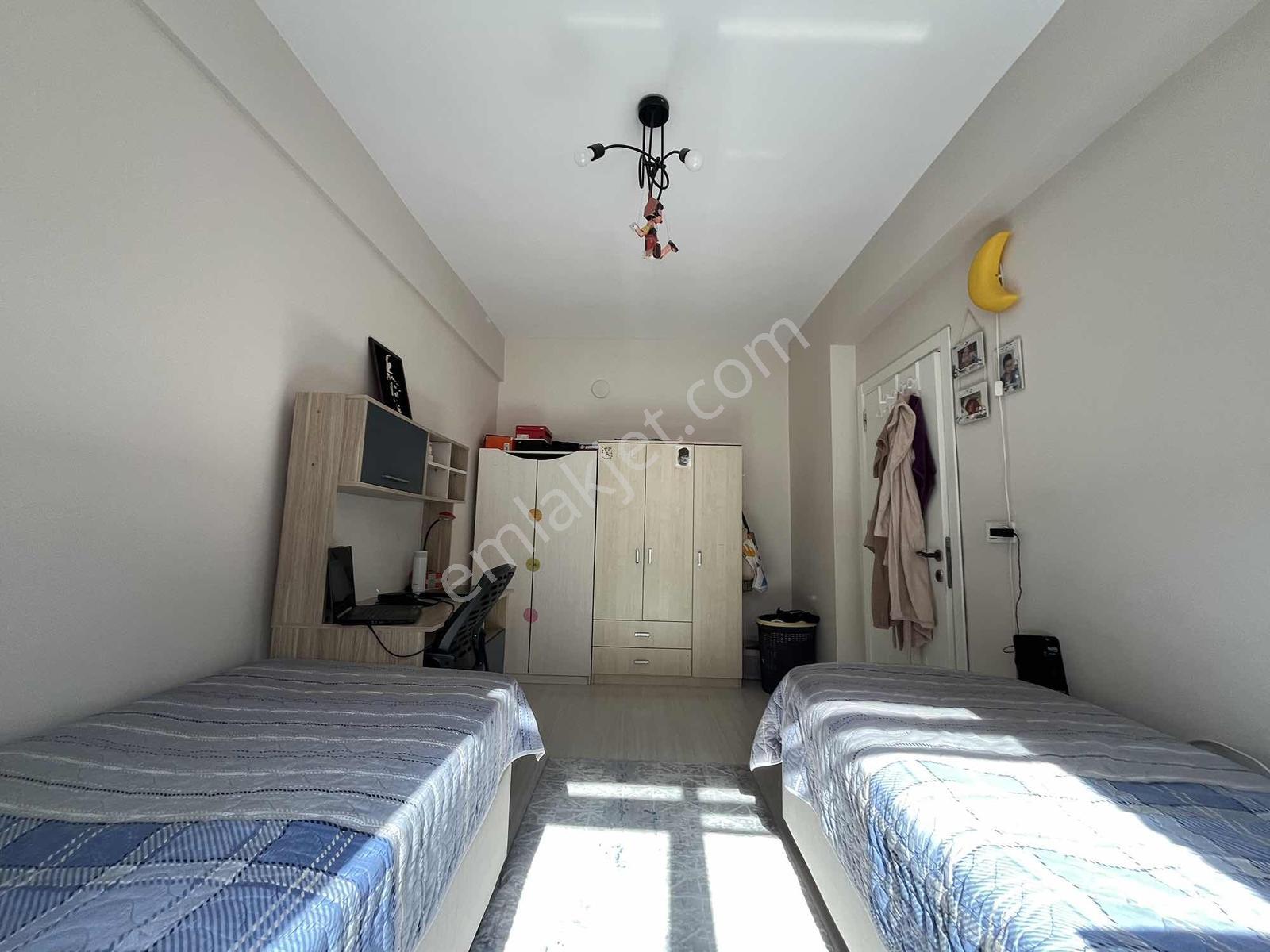 Nişantaşı Mah.ulaşım Avantajlı 2+1 Bakımlı Daire — fotoğraf 4