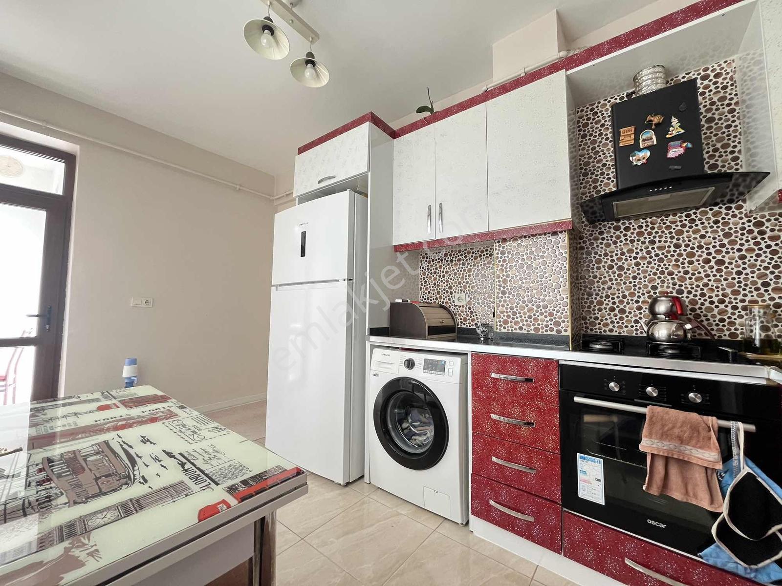 Nişantaşı Mah.ulaşım Avantajlı 2+1 Bakımlı Daire — fotoğraf 6