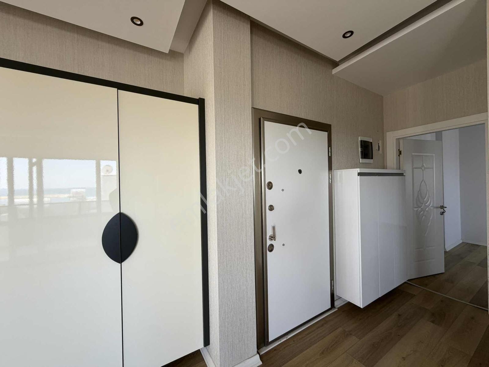 |ctn| Alata Mah Marina Manzaralı 2+1 Geniş Teraslı Daire — fotoğraf 13