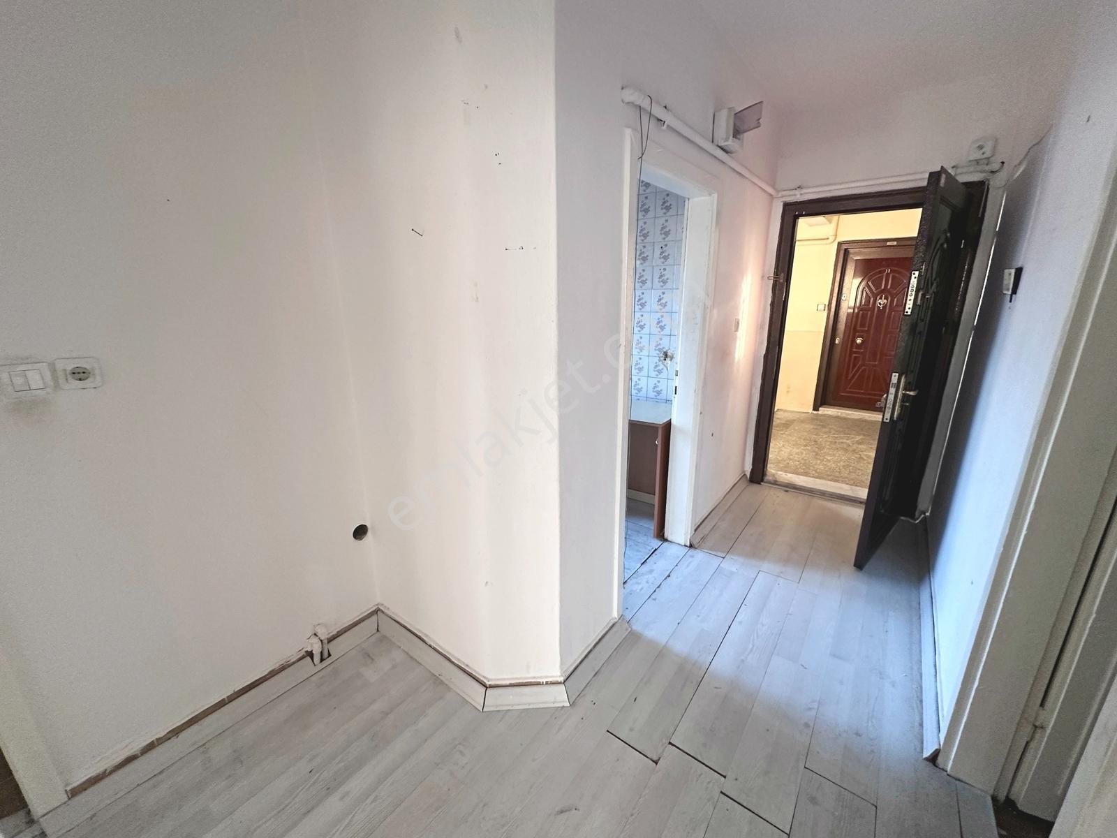 Acil!! Kartaltepe Park Yakını Önü Açık Çift Balkonlu 3+1 Satılık — fotoğraf 9