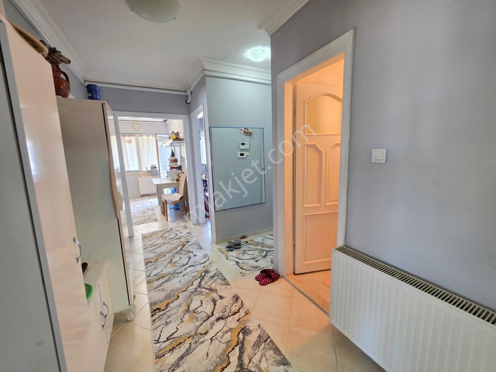 Kuşadası Marinada Salondan Deniz Manzaralı 3+1 Satılık Daire — fotoğraf 7
