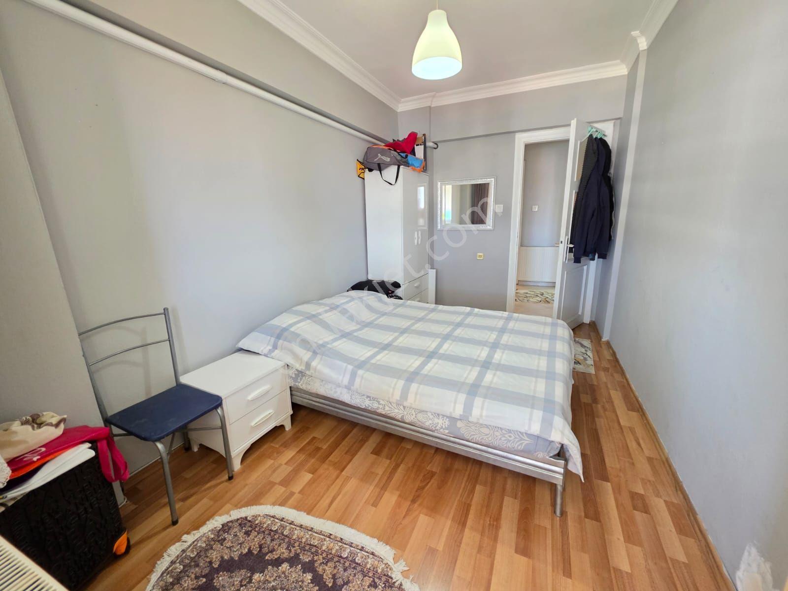 Kuşadası Marinada Salondan Deniz Manzaralı 3+1 Satılık Daire — fotoğraf 12