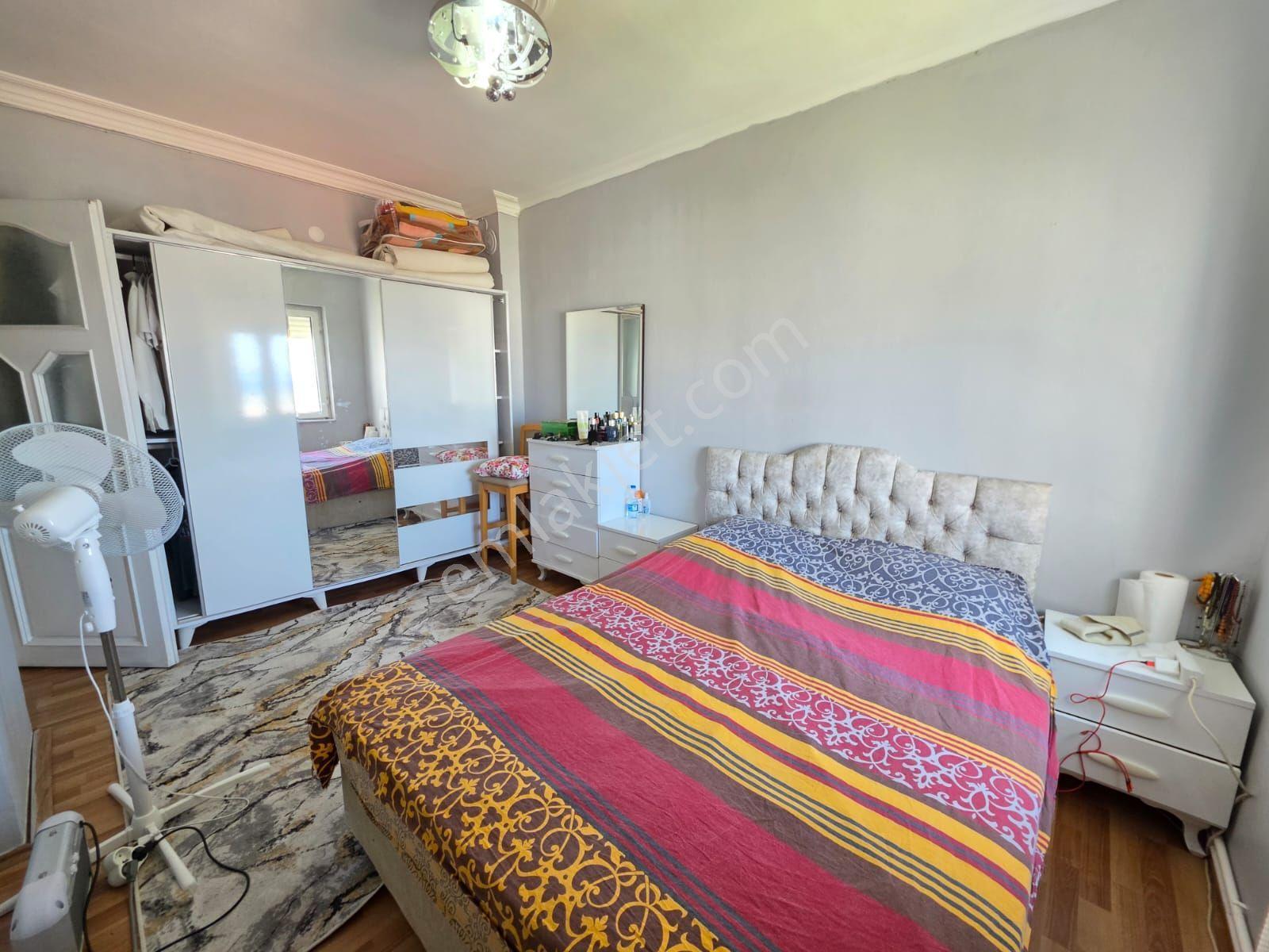 Kuşadası Marinada Salondan Deniz Manzaralı 3+1 Satılık Daire — fotoğraf 14
