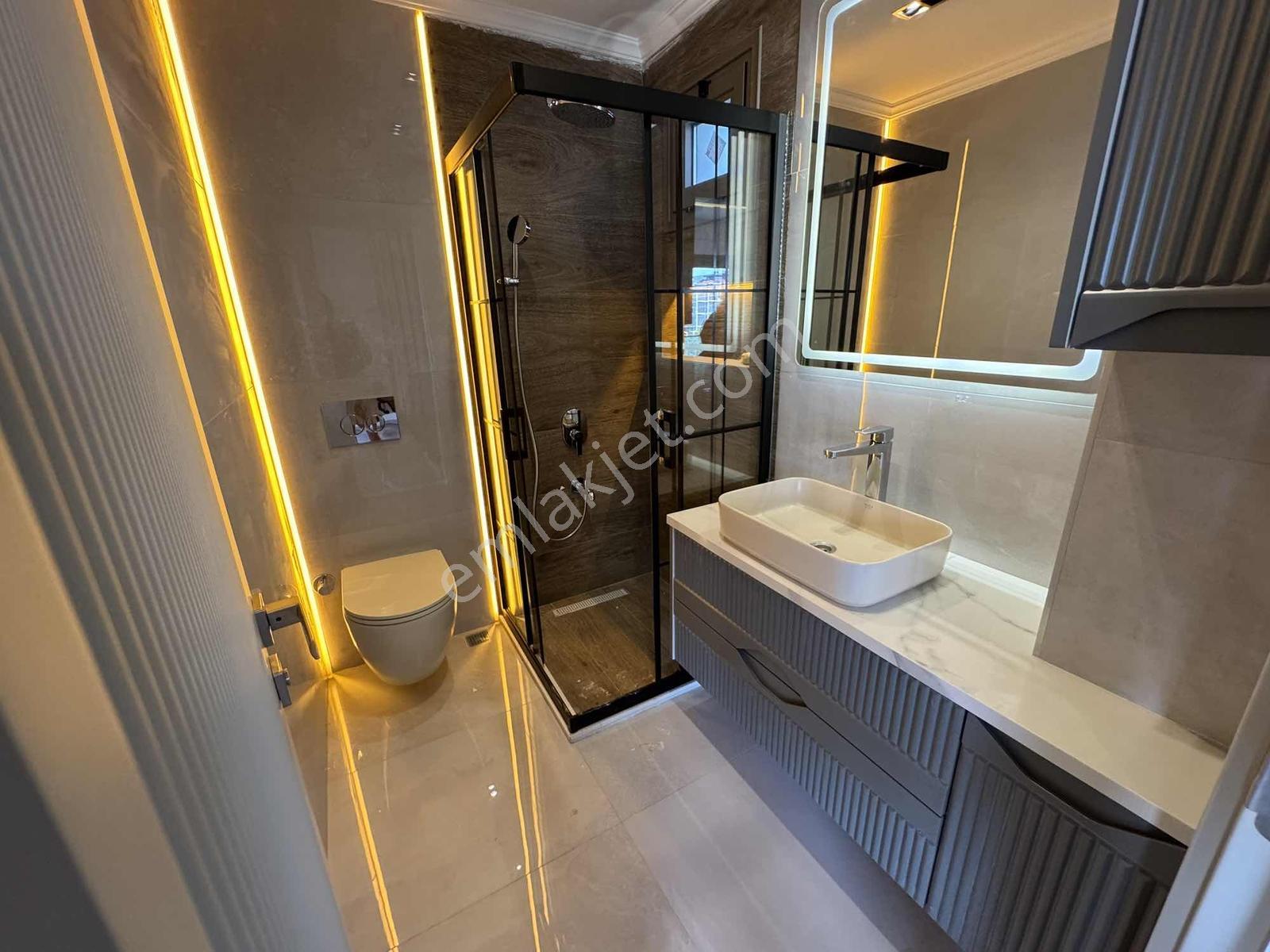 Menderes Coldwell Banker Poyraz'dan Tam Müstakil Havuzlu 5+1 — fotoğraf 18