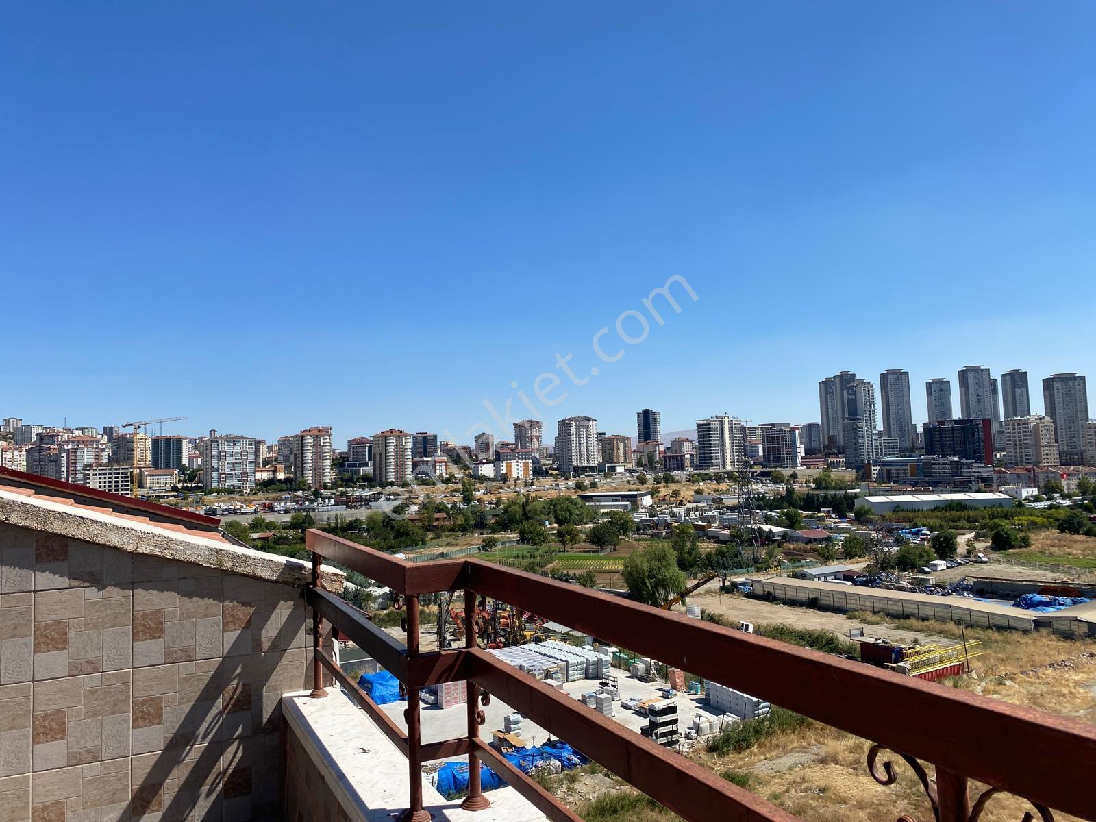 Yenimahalle Serhatta Şahane Manzaralı Satılık Dublex Daire — fotoğraf 2