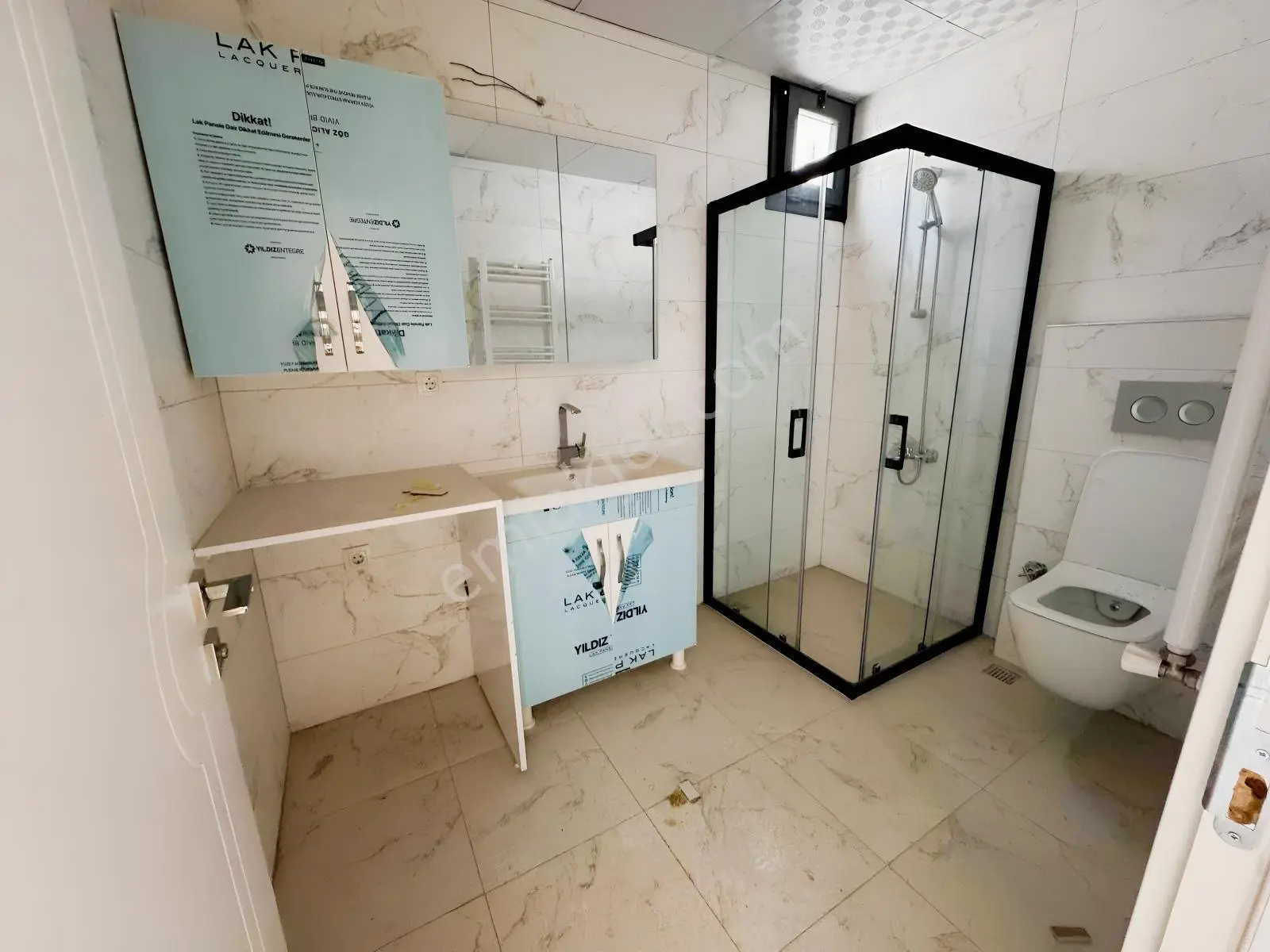 Menderes Coldwell Banker Poyraz'dan Geniş Bahçeli Villa — fotoğraf 4