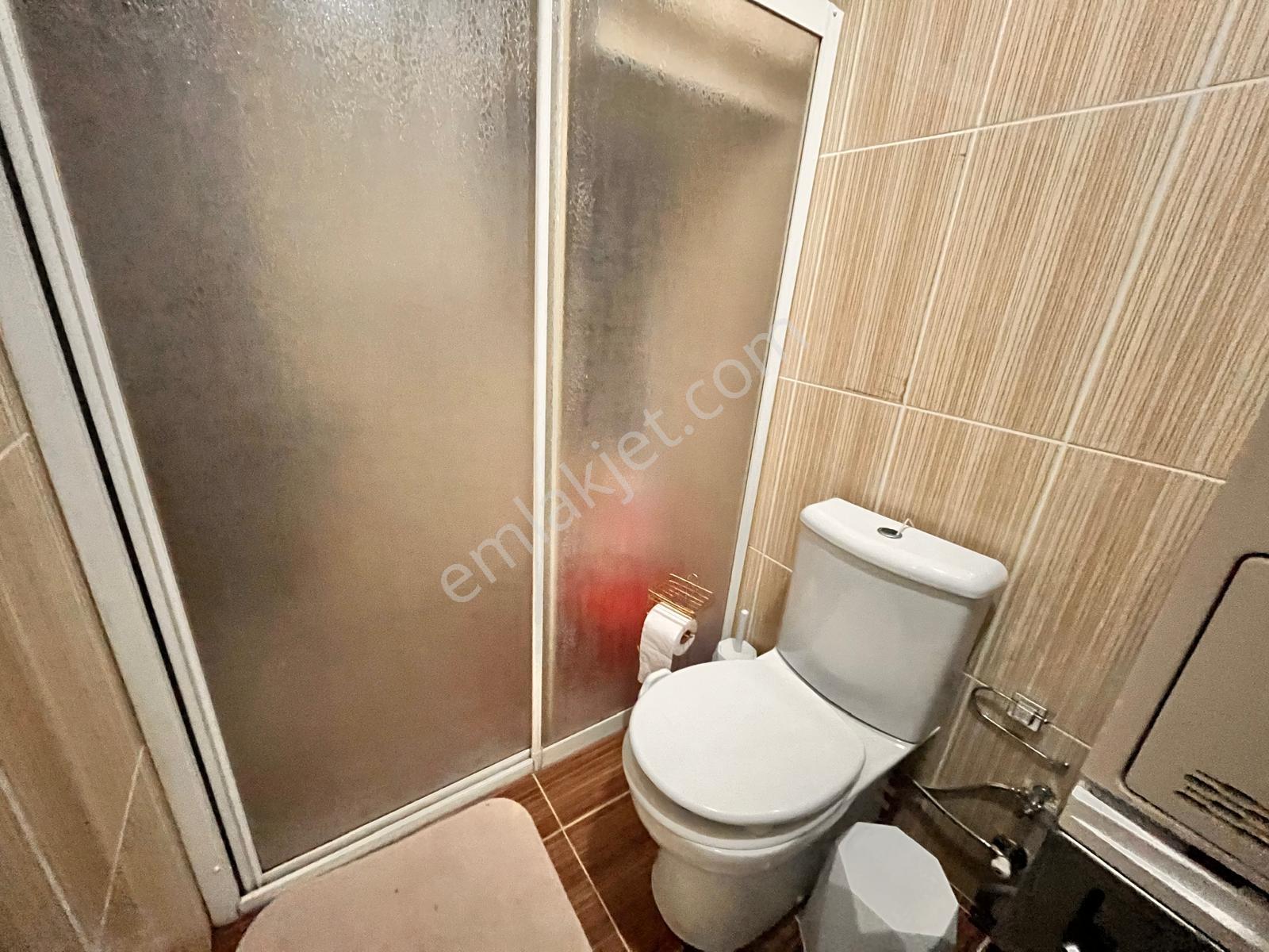 Halkalı Gümrük Yolu Yakını 1+1 65m2 Geniş Mutfaklı Daire — fotoğraf 15
