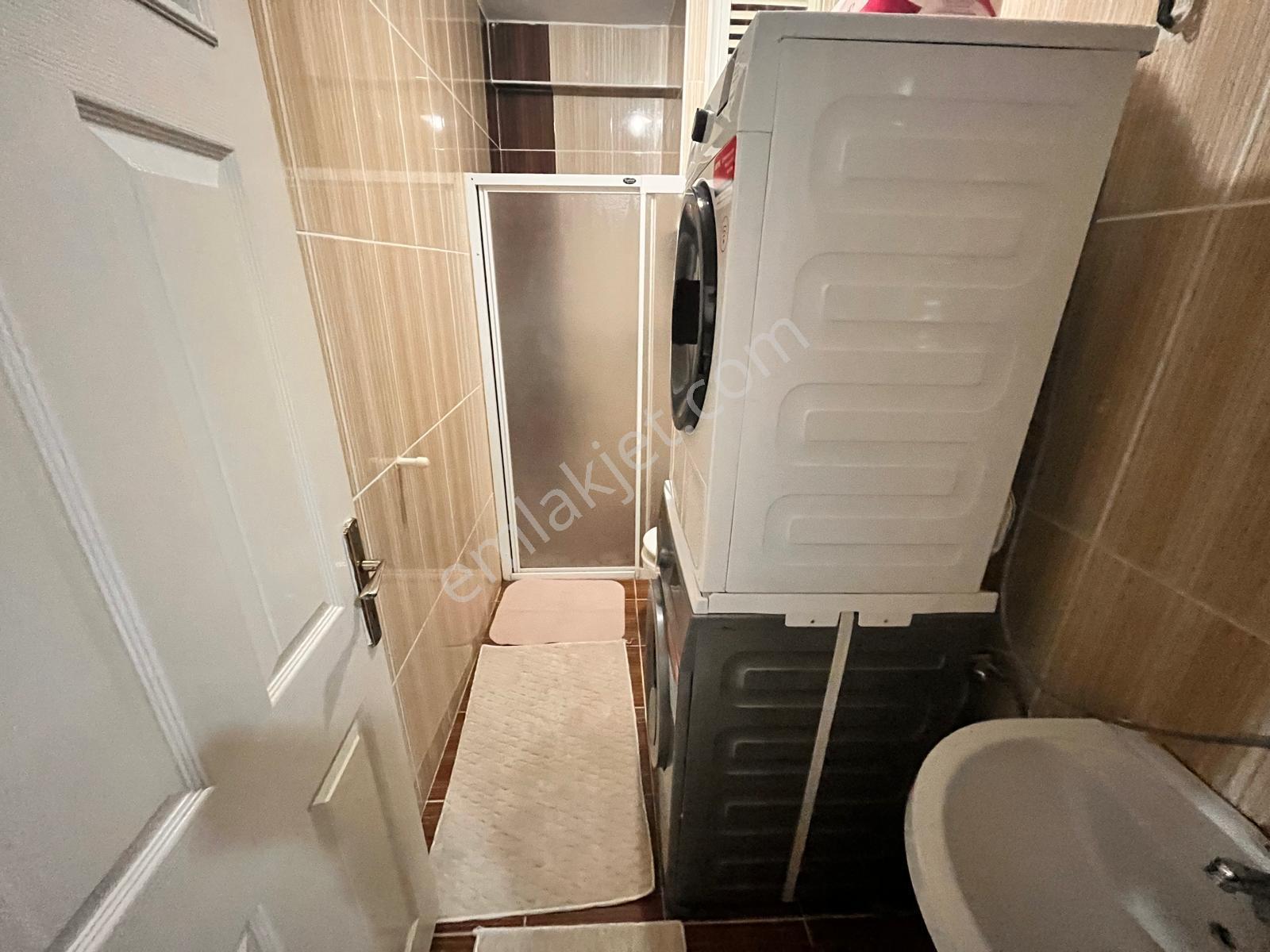 Halkalı Gümrük Yolu Yakını 1+1 65m2 Geniş Mutfaklı Daire — fotoğraf 18