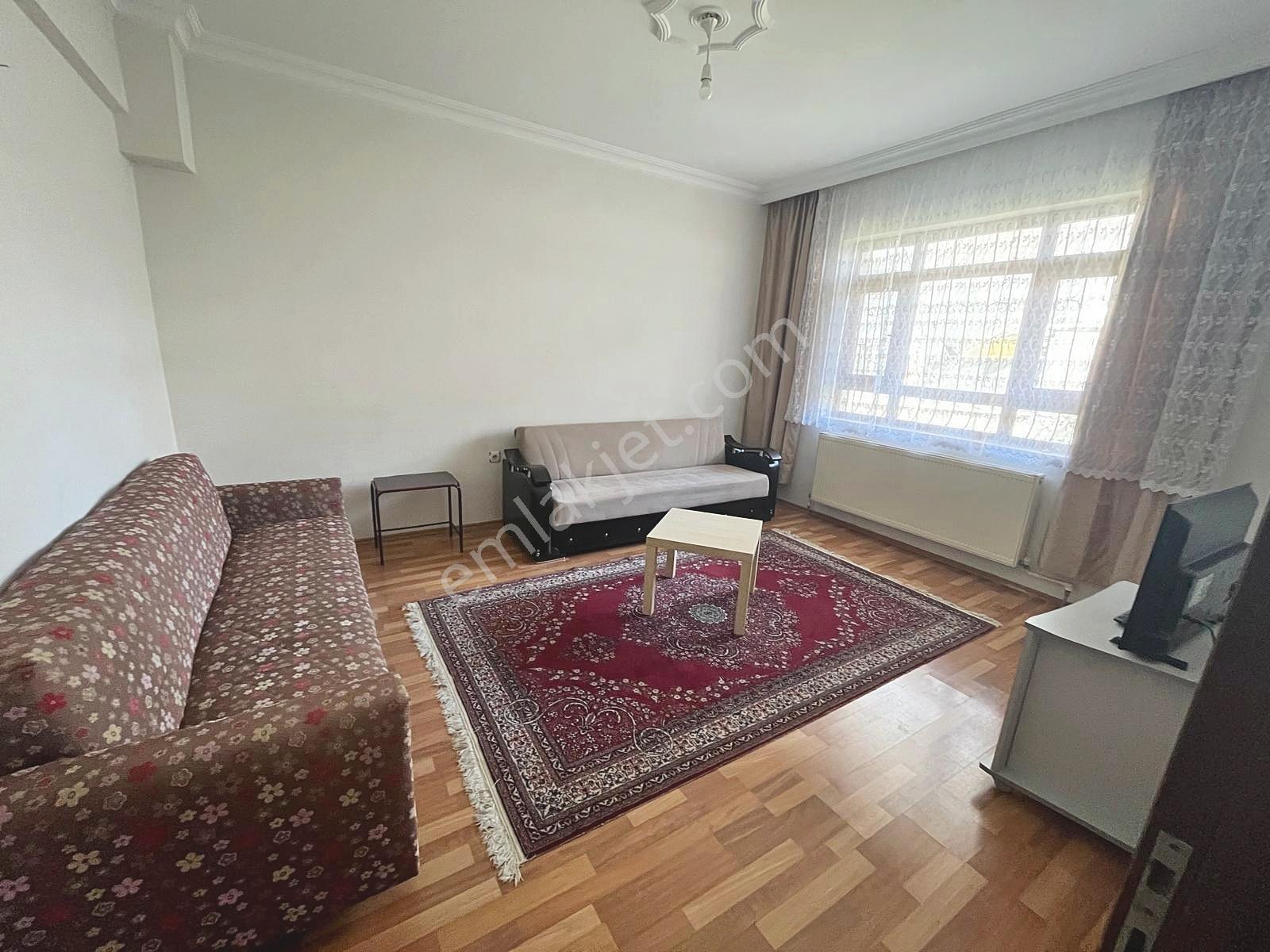 Demirlibahçe Tren Karşısında Eşyalı Kiracılı 2+1 Satılık Daire — fotoğraf 6