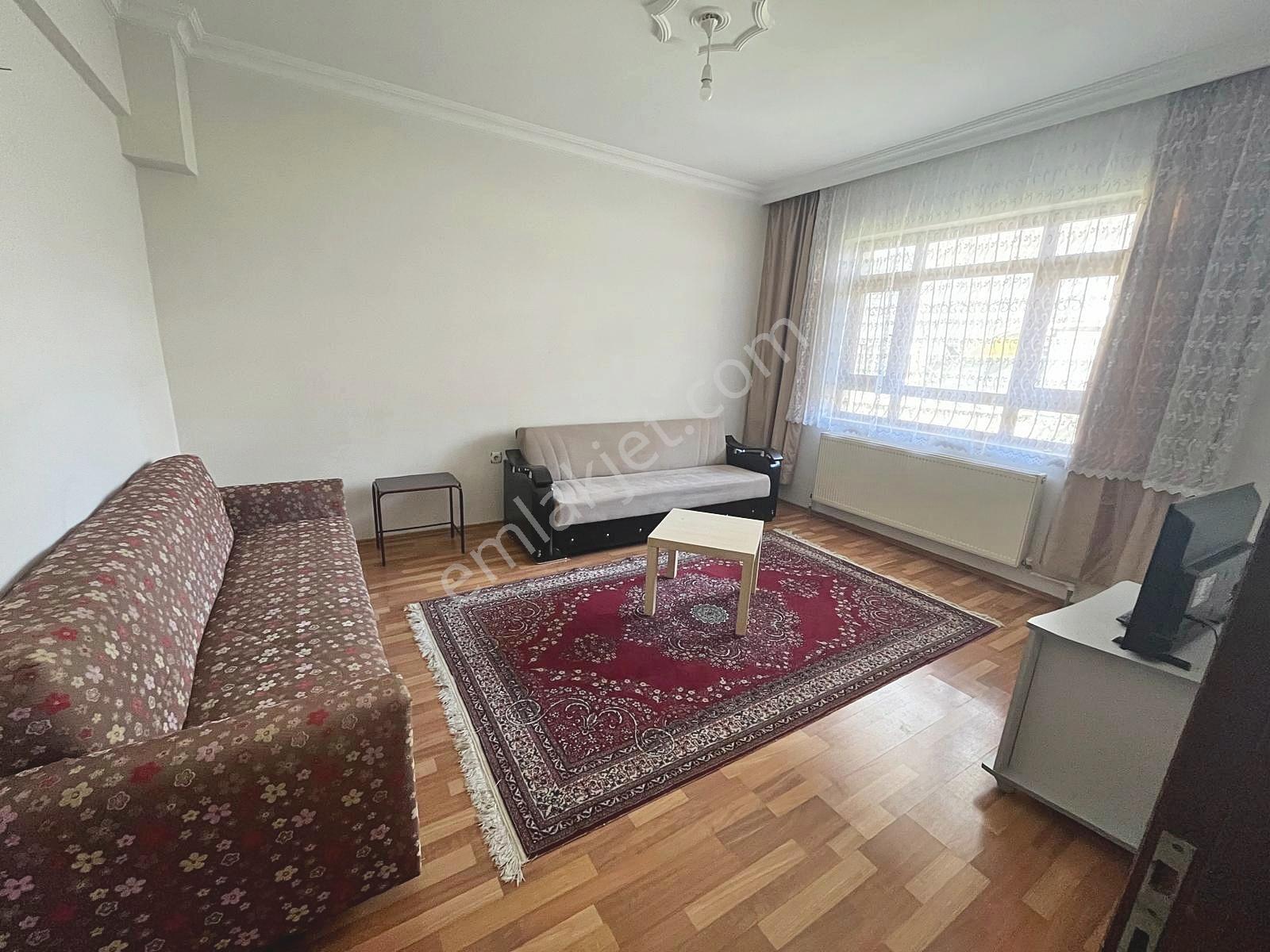 Demirlibahçe Tren Karşısında Eşyalı Kiracılı 2+1 Satılık Daire — fotoğraf 8
