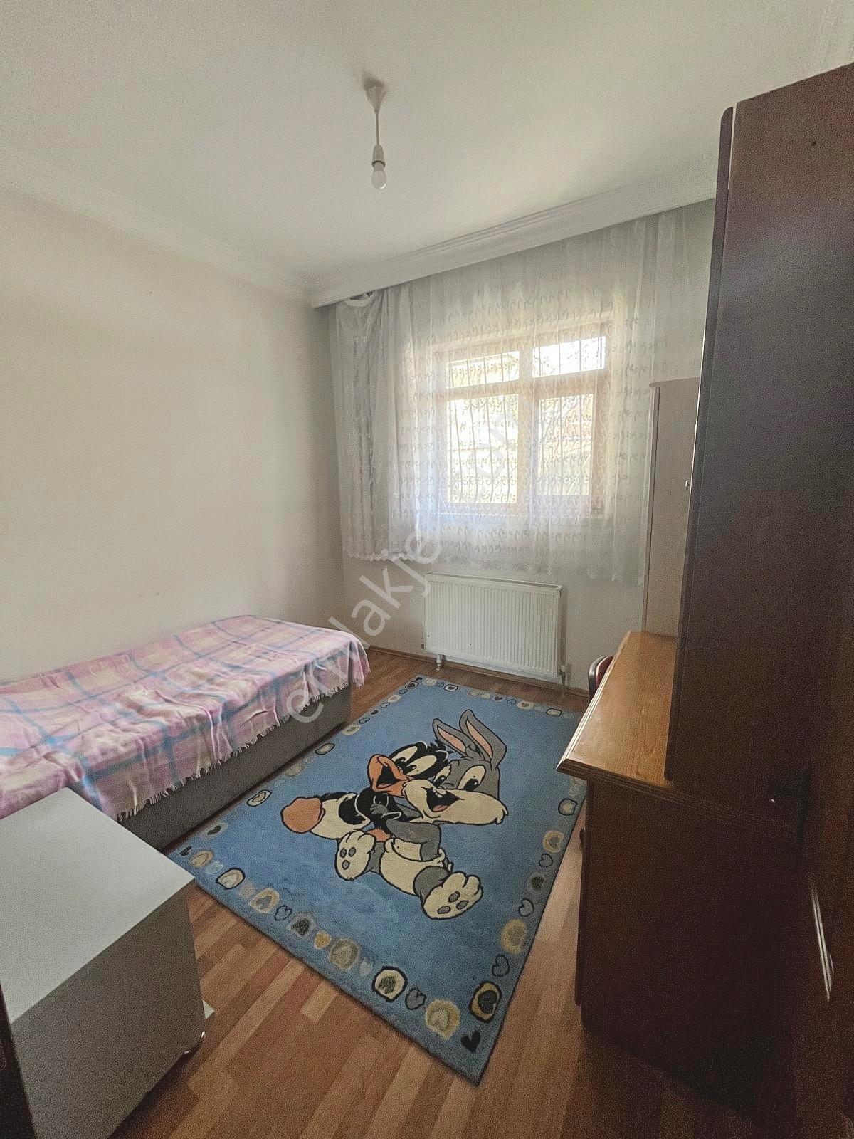 Demirlibahçe Tren Karşısında Eşyalı Kiracılı 2+1 Satılık Daire — fotoğraf 14