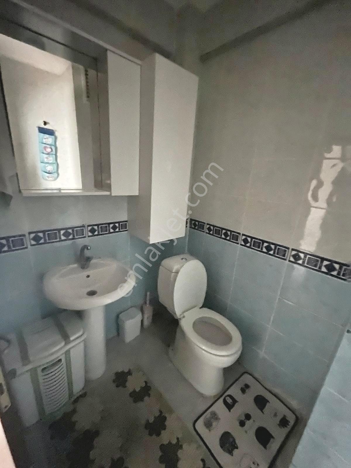Demirlibahçe Tren Karşısında Eşyalı Kiracılı 2+1 Satılık Daire — fotoğraf 20
