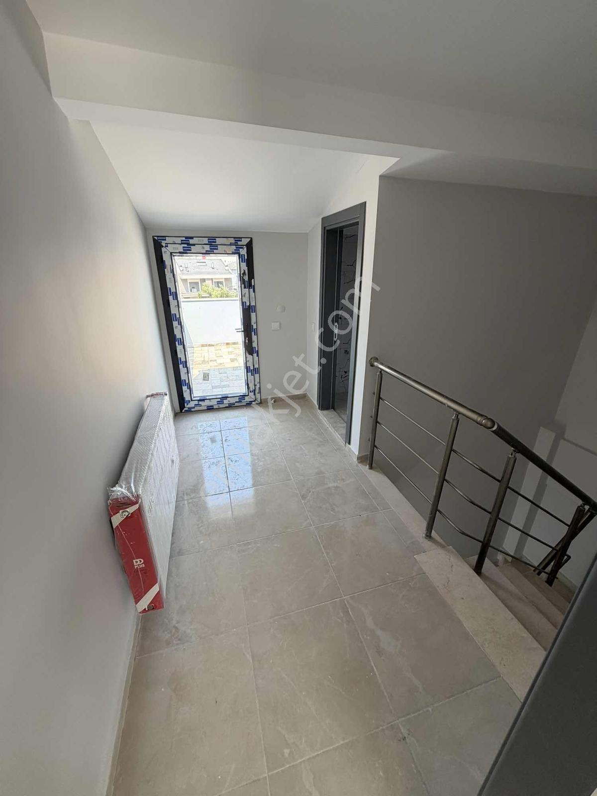 Menderes Coldwell Banker Poyraz'dan 4+1 Müstakil Villa — fotoğraf 20