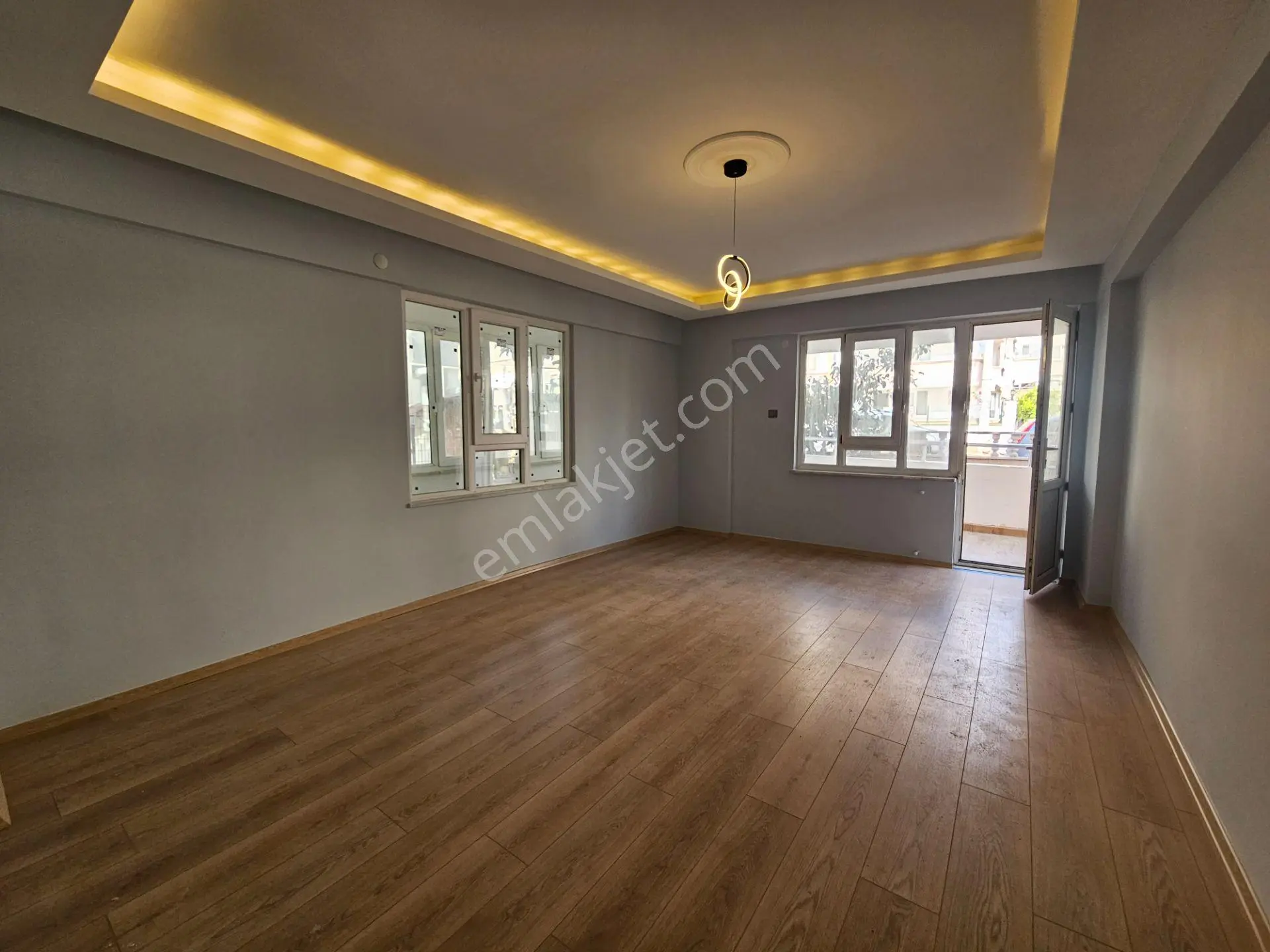 Cantan Emlaktan Akçayda Ön Cephe Bahçelı Luks Yapılı Daire — fotoğraf 3