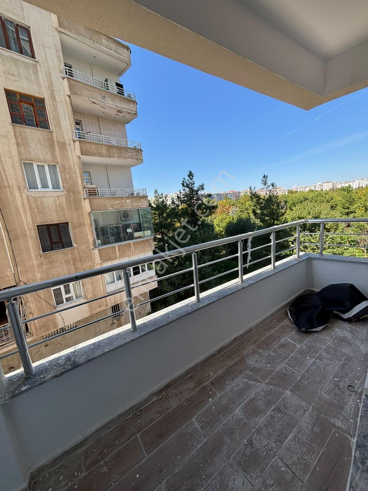 Tesisler Kavşağında Sıfır 2+1 Fırsat Daire — fotoğraf 11