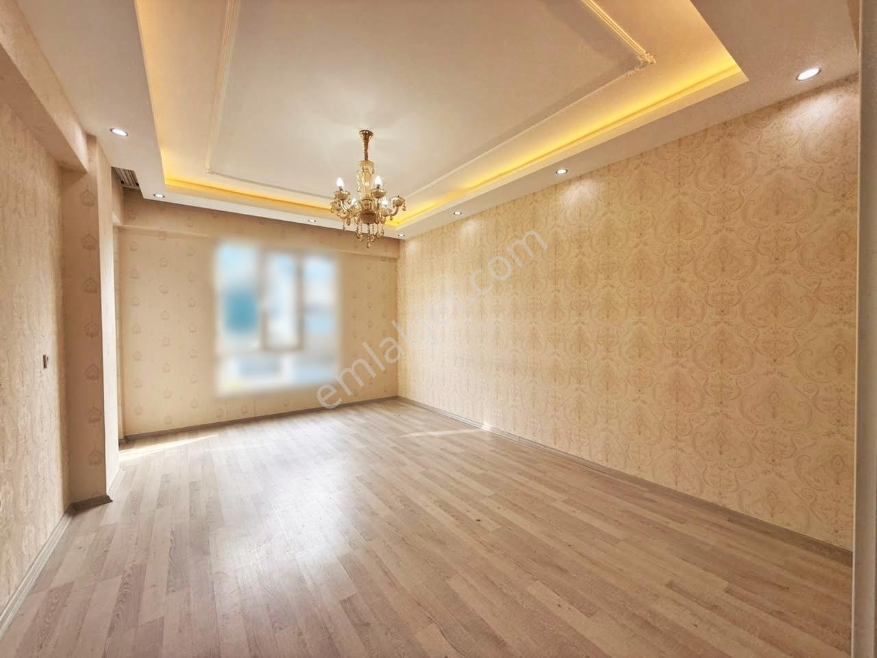 Karacaahmet'te Merkz Konum Arakat Yerden Isıtma Bakımlı Geniş2+1 — fotoğraf 7
