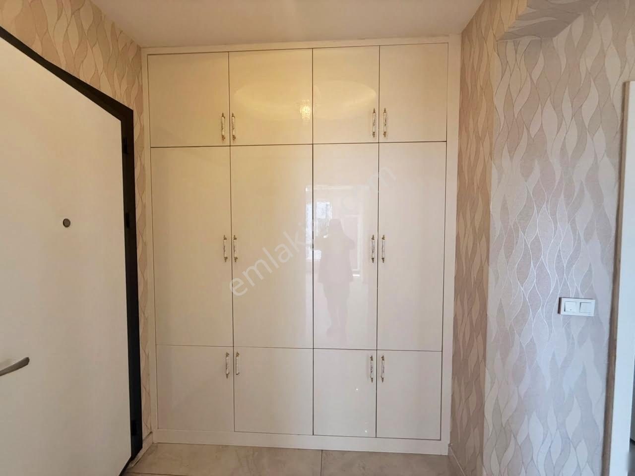 Karacaahmet'te Merkz Konum Arakat Yerden Isıtma Bakımlı Geniş2+1 — fotoğraf 18
