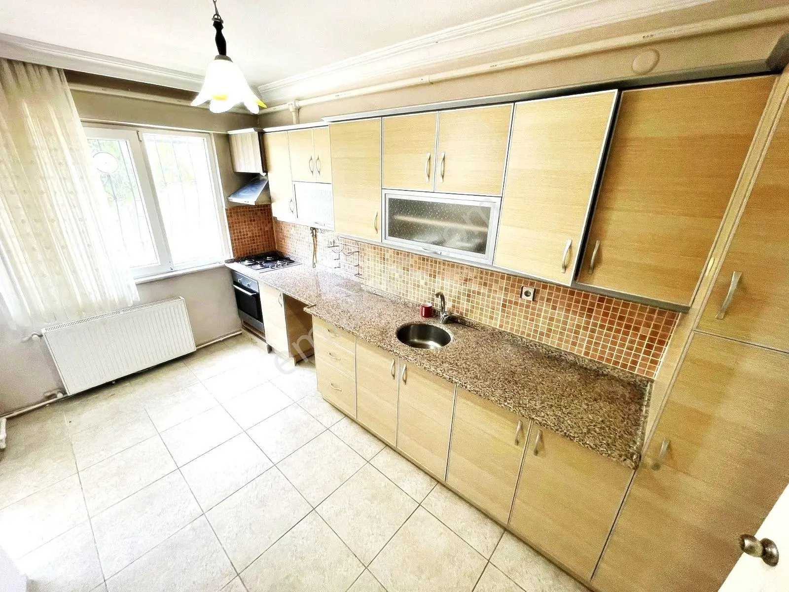 Aktif'ten Akçay Merkez'de Satılık Yüksek Kredili Ön Cephe Masrafsız 3+1 Daire — fotoğraf 3