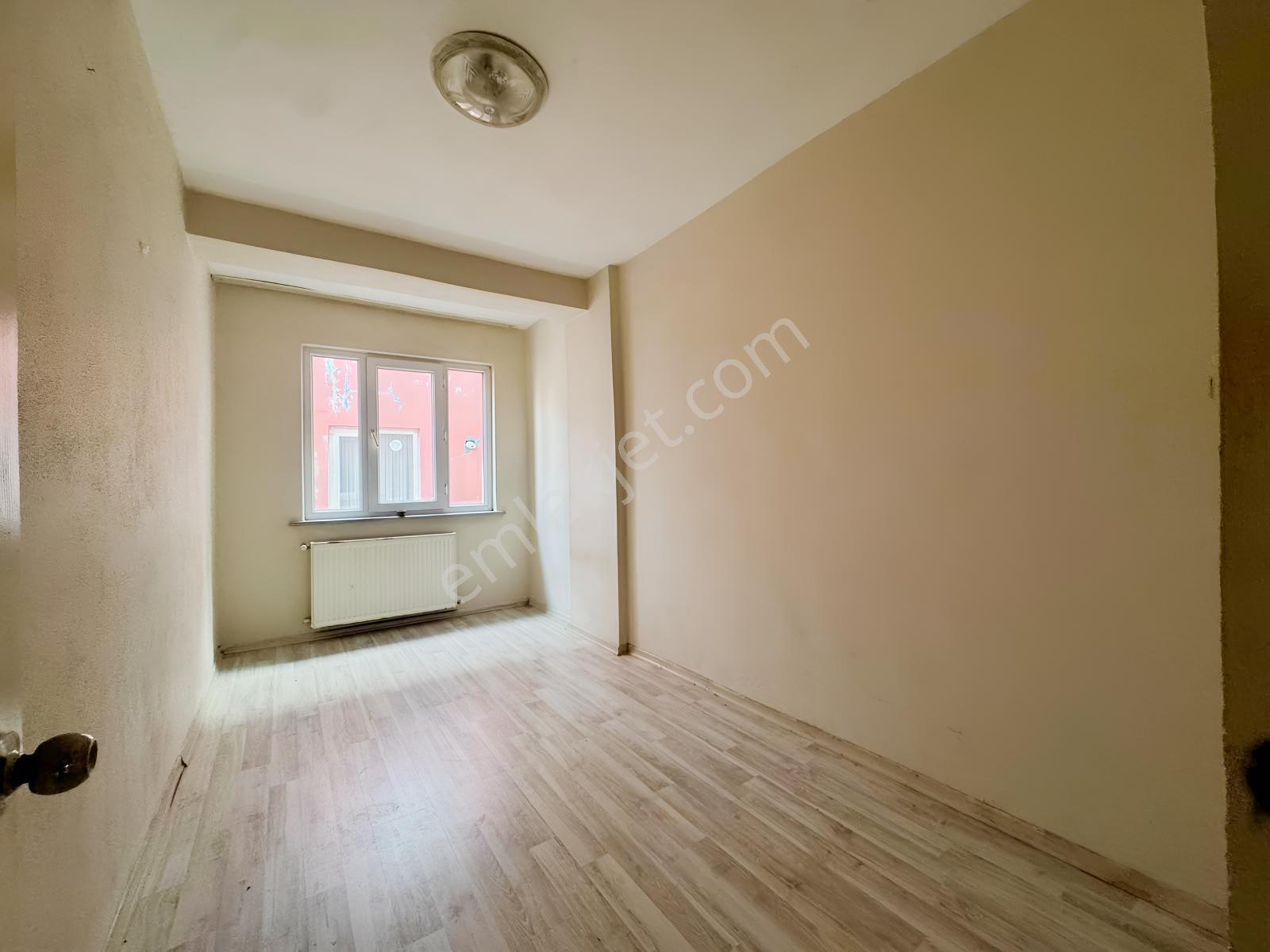 Sultangazi Gazi Mahallesi'nde Satılık 2+1 Daire | 72 M² | — fotoğraf 6
