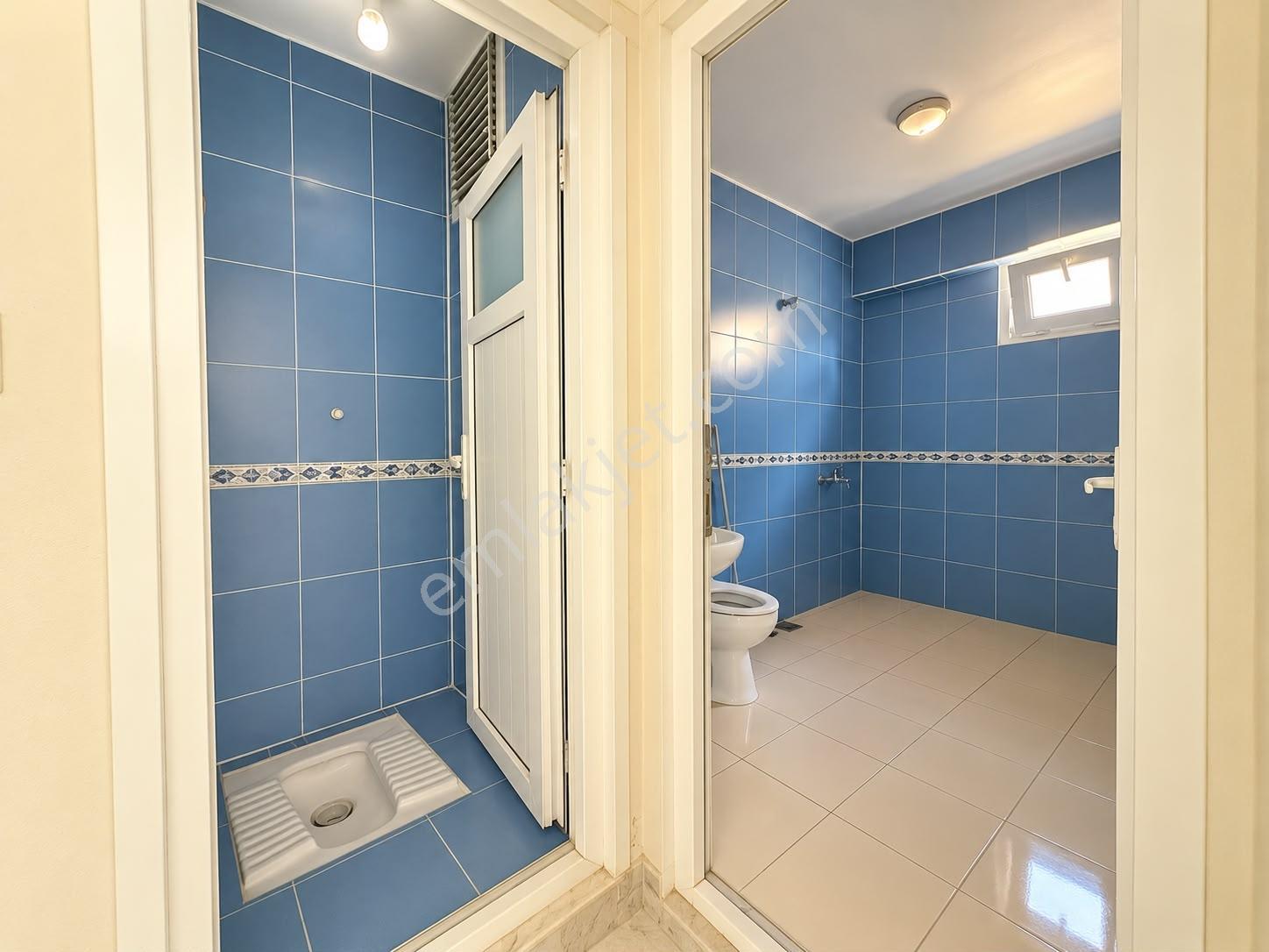 Sultangazi Gazi Mahallesi'nde Satılık 2+1 Daire | 72 M² | — fotoğraf 12