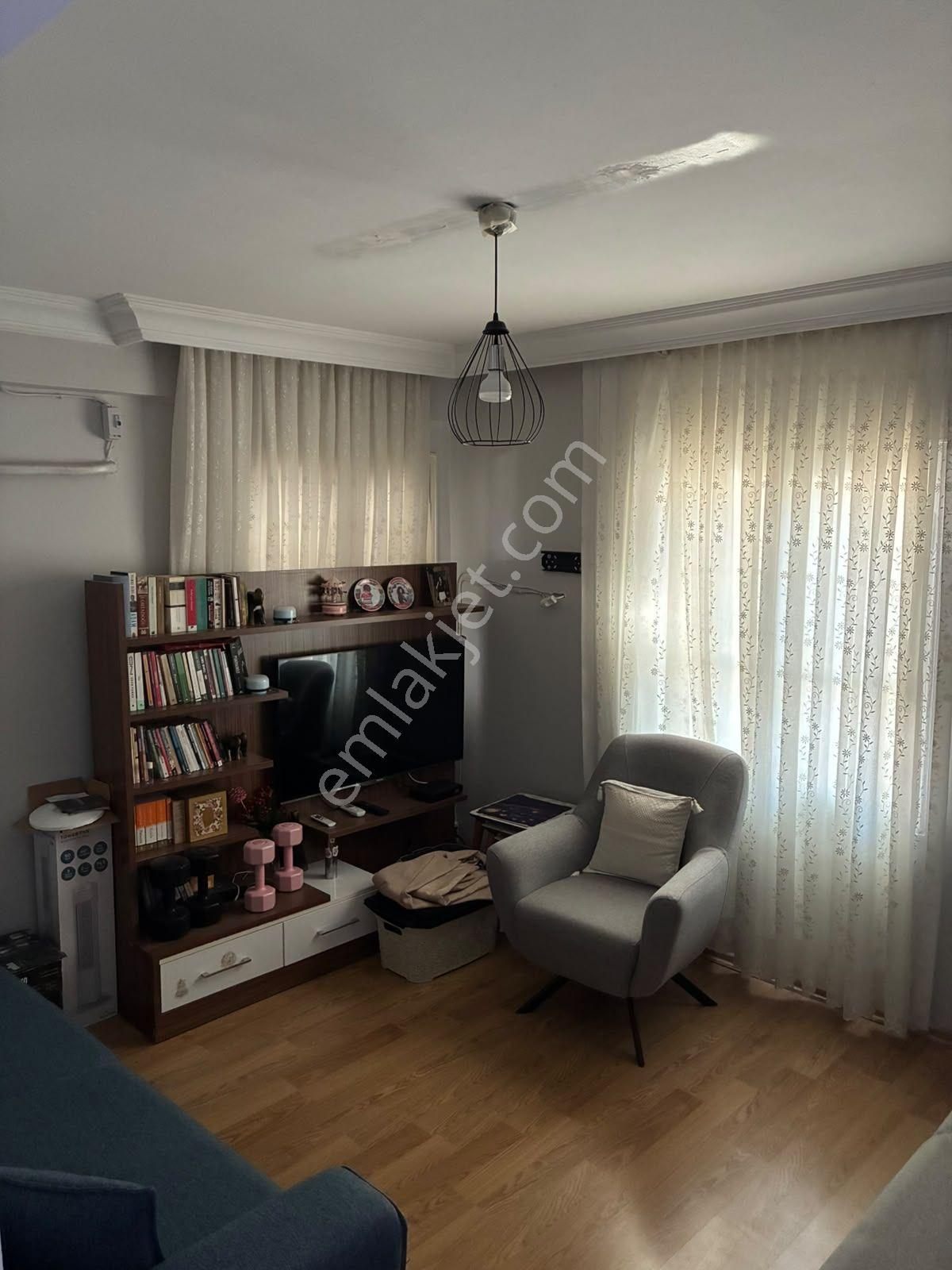 Akkapı'da Satılık Müstakil 2 Ev Ve Kiracılı Dükkan-yatırımlık Frs. — fotoğraf 8
