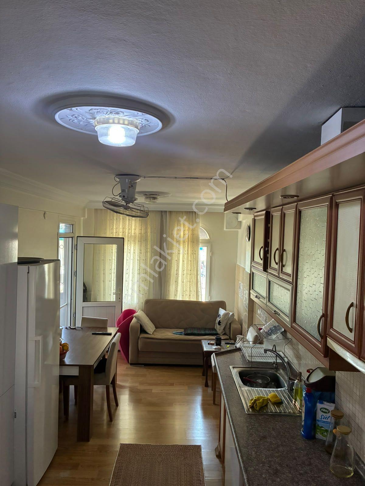 Akkapı'da Satılık Müstakil 2 Ev Ve Kiracılı Dükkan-yatırımlık Frs. — fotoğraf 13