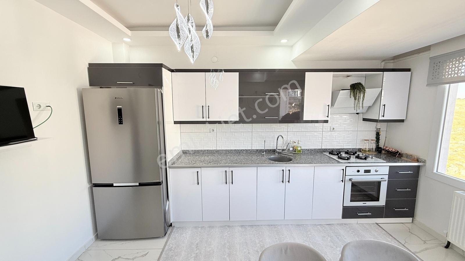 Anacaddeye Sıfır Satılık Ekstralı Satılık 3+1 Dubleks Daire — fotoğraf 13